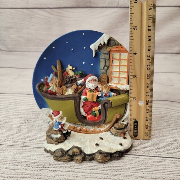 "A Christmas Remembered" Collectors Edition 1997 Decorative Plate and stand - Picture 9 of 10